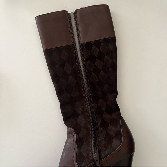 Born Brown Suede Leather Harlequin Heeled Boot Side Zip Stacked Heel Women’s 9 - Picture 11 of 12
